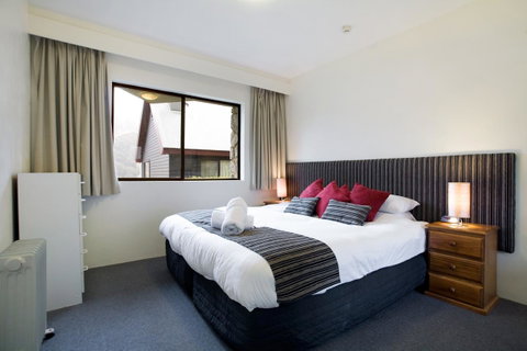 Lantern 1 Bedroom Balcony With Panoramic View - Yamba Accommodation 28