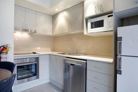 Lantern 1 Bedroom Balcony With Panoramic View - Yamba Accommodation 22