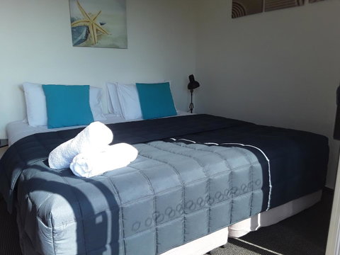 Narooma Golfers Lodge - Yamba Accommodation 11