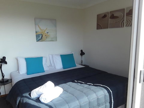 Narooma Golfers Lodge - Yamba Accommodation 23