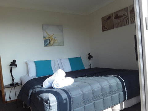 Narooma Golfers Lodge - Yamba Accommodation 15