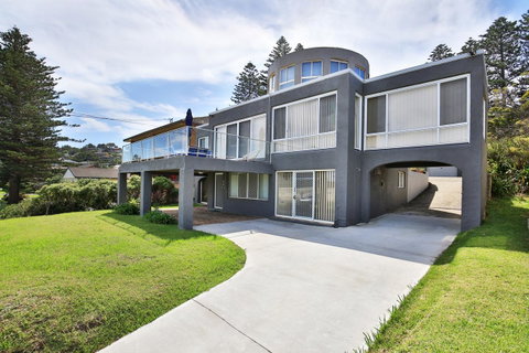 The Rotunda, Gerroa - Yamba Accommodation 30