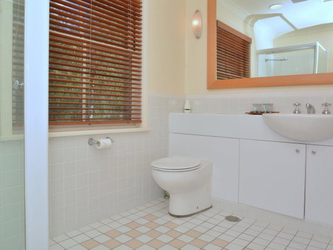 Villa 2br Prosecco Villa Located Within Cypress Lakes Resort - Yamba Accommodation 15