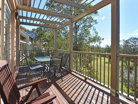 Villa 2br Prosecco Villa Located Within Cypress Lakes Resort - Yamba Accommodation 0