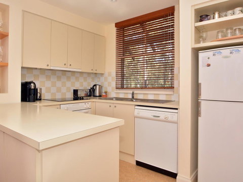 Villa 2br Prosecco Villa Located Within Cypress Lakes Resort - Yamba Accommodation 8
