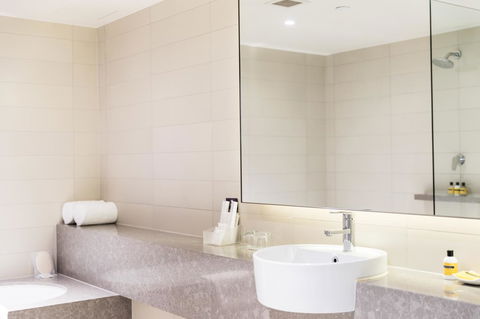 Hyatt Regency Sydney - Yamba Accommodation 3
