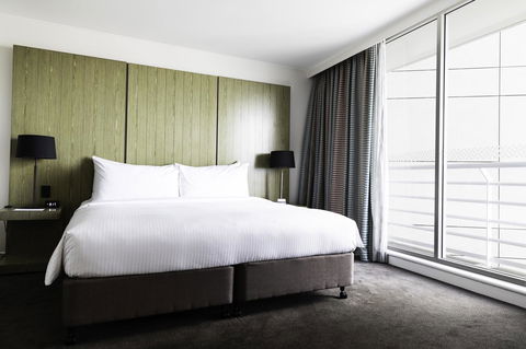 Hyatt Regency Sydney - Yamba Accommodation 13