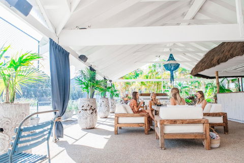 The Lord Byron - Yamba Accommodation 24