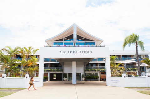 The Lord Byron - Yamba Accommodation 0