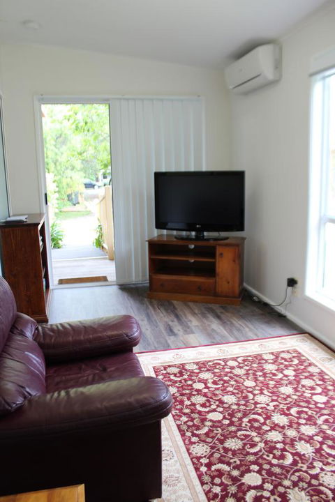 Little Gem - Yamba Accommodation 12