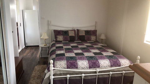 Little Gem - Yamba Accommodation 5