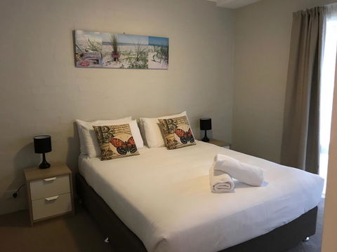 Mariner Bay Apartments - Yamba Accommodation 11