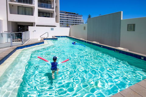 Macquarie Waters Boutique Apartment Hotel - Yamba Accommodation 3