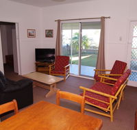 Fleur Cottage 7 Willow Street - Yamba Accommodation