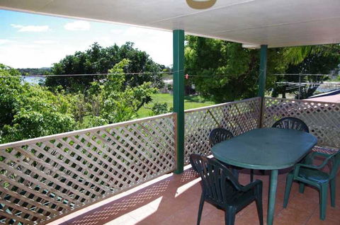 Bellhaven 2, 17 Willow Street - Yamba Accommodation 2