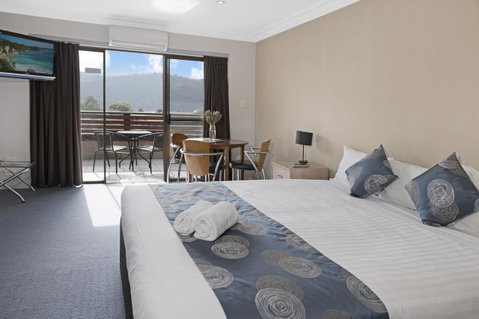 Banjo Paterson Inn - Yamba Accommodation 1
