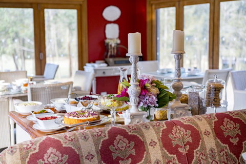 Thistle Hill Guesthouse - Walk To Many Wineries And Restaurants - Yamba Accommodation 19