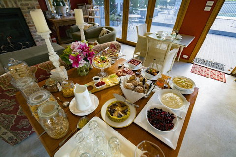 Thistle Hill Guesthouse - Walk To Many Wineries And Restaurants - Yamba Accommodation 23