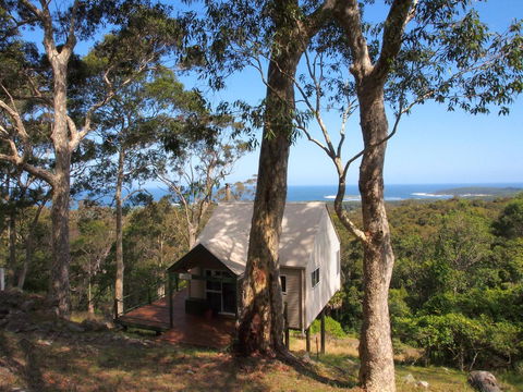 Bundle Hill Cottages - Yamba Accommodation 12