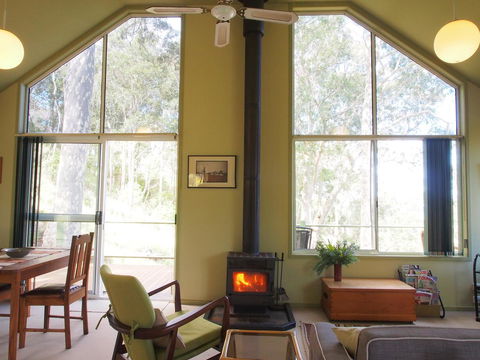 Bundle Hill Cottages - Yamba Accommodation 13