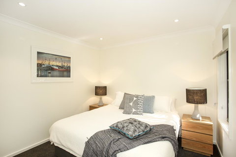 Beachfront 2 - Yamba Accommodation 17