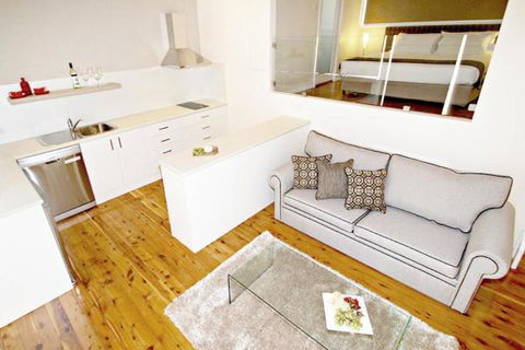 Wine Country Villas - Yamba Accommodation 21