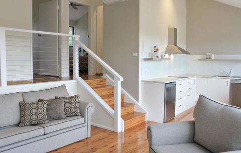 Wine Country Villas - Yamba Accommodation 13
