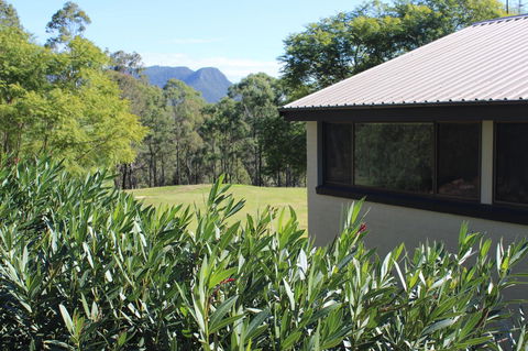 Wine Country Villas - Yamba Accommodation 30