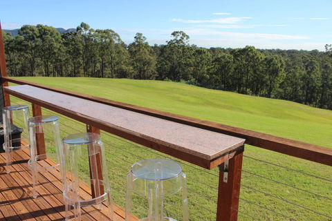 Wine Country Villas - Yamba Accommodation 15