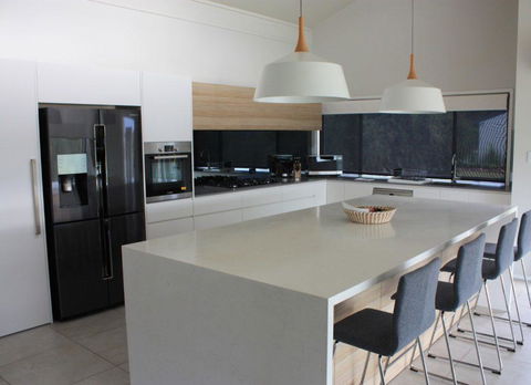 Wine Country Villas - Yamba Accommodation 3