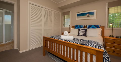 Hastings Cove Holiday Apartments - Yamba Accommodation 2