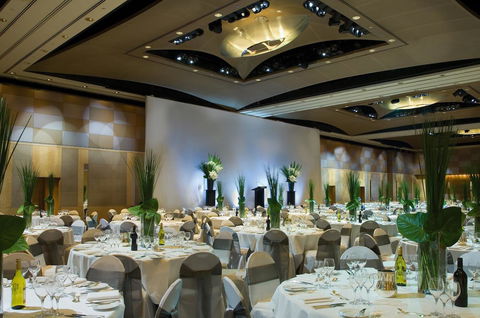 The Fullerton Hotel Sydney - Yamba Accommodation 23