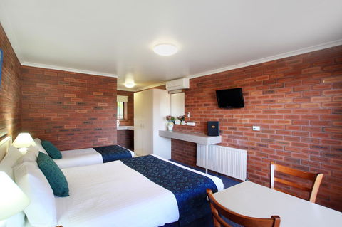 Pelican Motor Inn - Yamba Accommodation 43