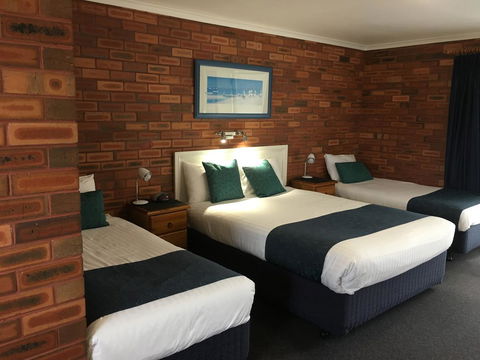 Pelican Motor Inn - Yamba Accommodation 14