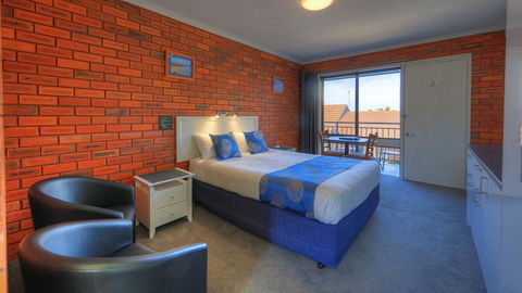 Pelican Motor Inn - Yamba Accommodation 2