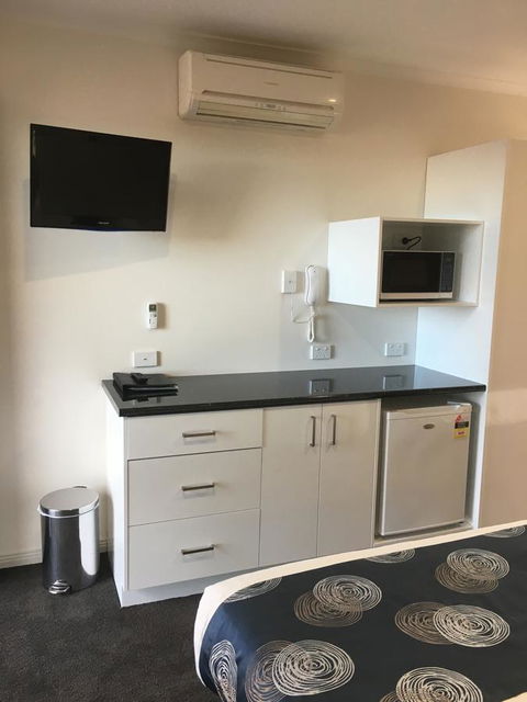 Pelican Motor Inn - Yamba Accommodation 8