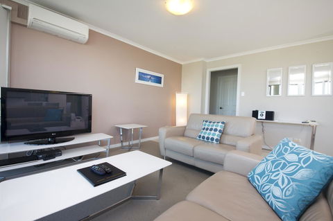 Sails Apartments - Yamba Accommodation 6
