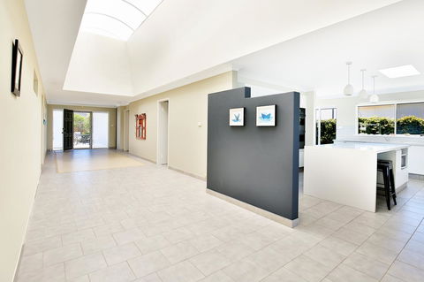 Neptune I Absolute Beachfront I Stunning Views - Yamba Accommodation 24