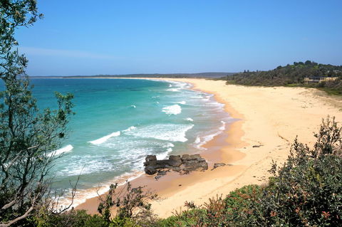 Neptune I Absolute Beachfront I Stunning Views - Yamba Accommodation 35