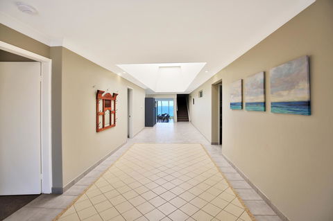 Neptune I Absolute Beachfront I Stunning Views - Yamba Accommodation 23