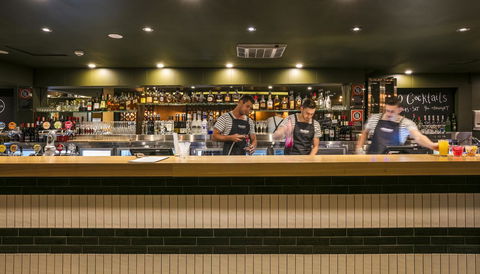 Nightcap At Caringbah Hotel - Yamba Accommodation 7