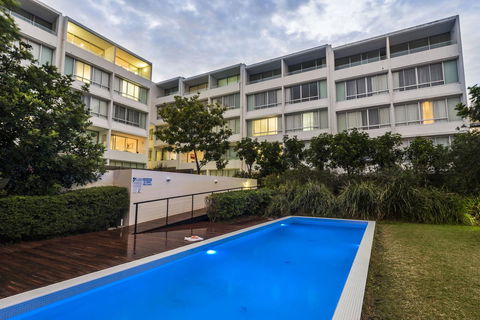 Oaks Nelson Bay Lure Suites - Yamba Accommodation 9
