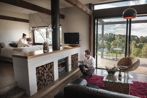 Borrodell Vineyard - Yamba Accommodation 5