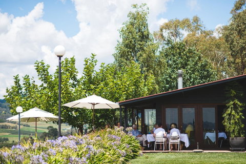 Borrodell Vineyard - Yamba Accommodation 8