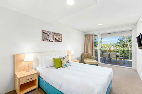 Quality Suites Pioneer Sands - Yamba Accommodation 6