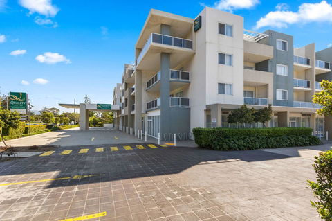 Quality Suites Pioneer Sands - Yamba Accommodation 8