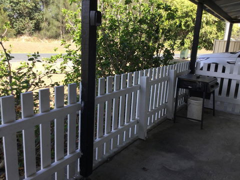 Hat Head Beach Cottage 1 - Yamba Accommodation 8