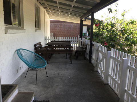 Hat Head Beach Cottage 1 - Yamba Accommodation 3