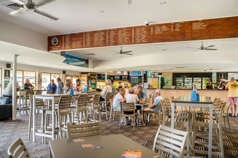 Club Byron Accommodation - Yamba Accommodation 28