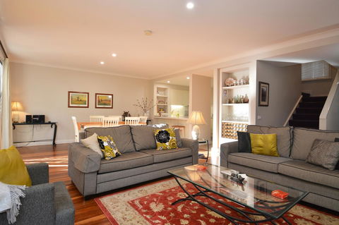 Villa 3br Chianti Villa Located Within Cypress Lakes Resort - Yamba Accommodation 2